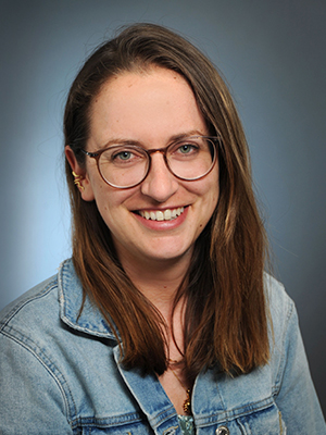 Andrea Stowasser Fachkraft für Lohn und Gehalt 